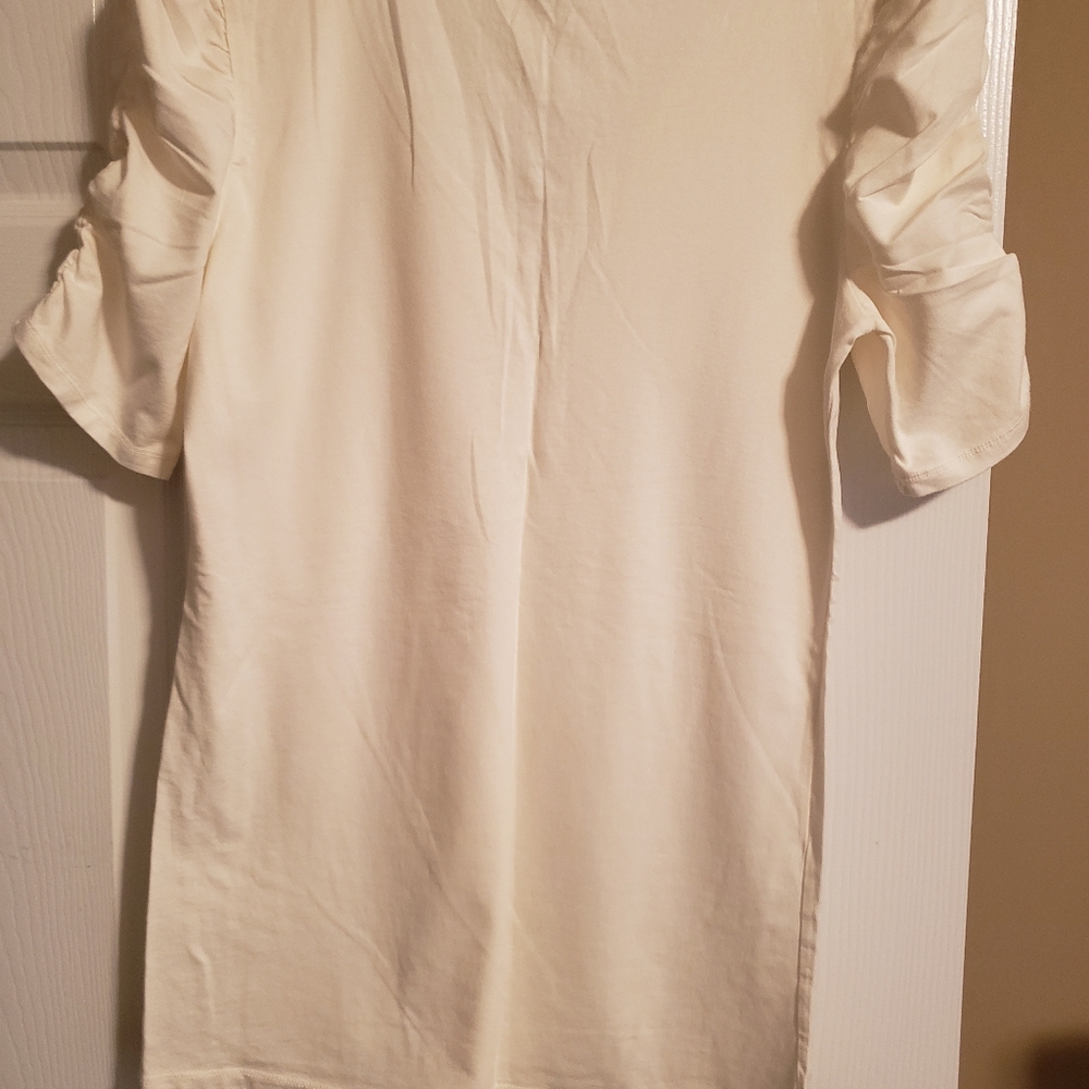 Top* - Picture 2 of 3